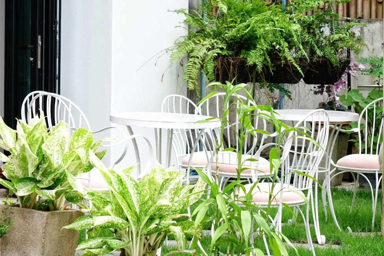 Spring@Tapae Hotel Chiang Mai Exterior photo